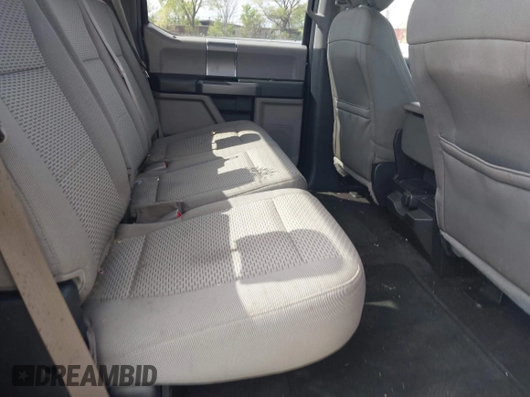 2016 Ford F-150 XLT z VIN 1FTEW1EFXGKD61953, wystawiony jako IAAI lot #41991542 z przebiegiem 117 074 mil mil oraz . Historia ofert i sprzedaży dostępna na DreamBid. Obrazek 8.