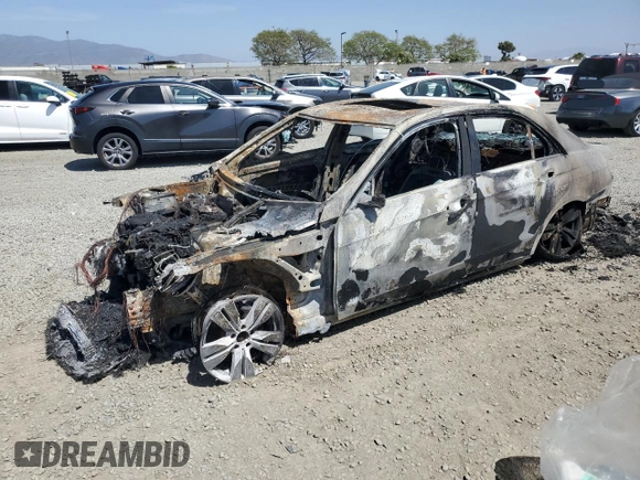 2013 Mercedes-Benz E 350 Luxury with VIN WDDHF2EB8DA674619, listed as a Copart auction lot 54166565 with Not provided miles and Non repairable. Bid and sale history available at DreamBid. Image 1.