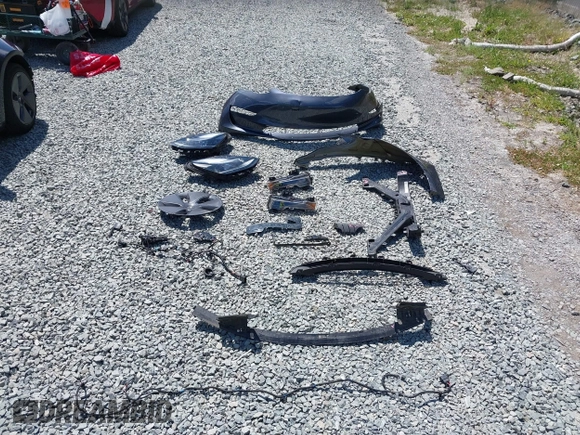 2023 Tesla Model 3 z VIN 5YJ3E1EA6PF650212, wystawiony jako IAAI lot #42554747 z przebiegiem 49 838 mil mil oraz . Historia ofert i sprzedaży dostępna na DreamBid. Obrazek 12.
