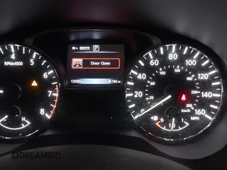 2017 Nissan Pathfinder SL with VIN 5N1DR2MM2HC622055, listed as a IAAI auction lot 41979816 with 123,355 mi miles. Bid and sale history available at carsss.com. Image 7.