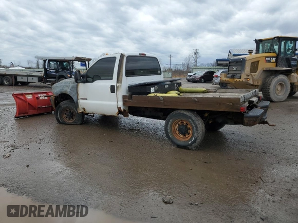 2003 Ford F-250 XL z VIN 1FTNF21P93EC02161, wystawiony jako Copart lot #51438245 z przebiegiem Nie podano mil oraz Szkoda całkowita • Salvage title. Historia ofert i sprzedaży dostępna na DreamBid. Obrazek 2.