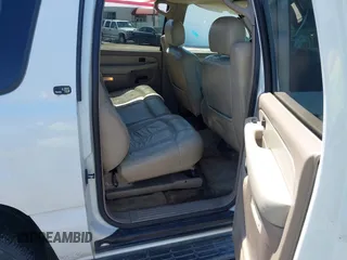 2002 Chevrolet Suburban LT with VIN 1GNEC16Z82J196802, listed as a IAAI auction lot 42284723 with 310,843 mi miles and . Bid and sale history available at DreamBid. Image 8.