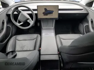 2025 Tesla Model 3 Long Range z VIN 5YJ3E1EA8SF931209, wystawiony jako Copart lot #60304875 z przebiegiem 9 123 mil mil oraz Szkoda całkowita • Salvage title. Historia ofert i sprzedaży dostępna na DreamBid. Obrazek 8.