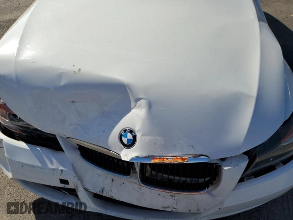 2007 BMW 3 Series 328i with VIN WBAVA33507PG49424, listed as a Copart auction lot 44634465 with 178,634 mi miles and Salvage Title. Bid and sale history available at DreamBid. Image 11.