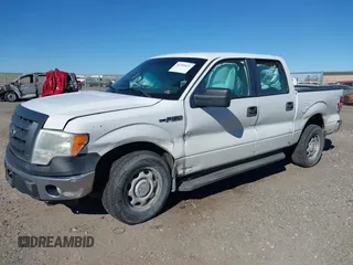 2011 Ford F-150 XL with VIN 1FTFW1EFXBKD38492, listed as a IAAI auction lot 40785831 with 222,356 mi miles. Bid and sale history available at carsss.com. Image 2.