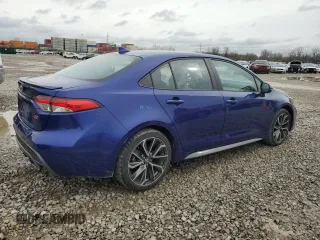 2022 Toyota Corolla SE with VIN 5YFS4MCE1NP117398, listed as a Copart auction lot 51220755 with 31,679 mi miles and Salvage Title. Bid and sale history available at carsss.com. Image 3.
