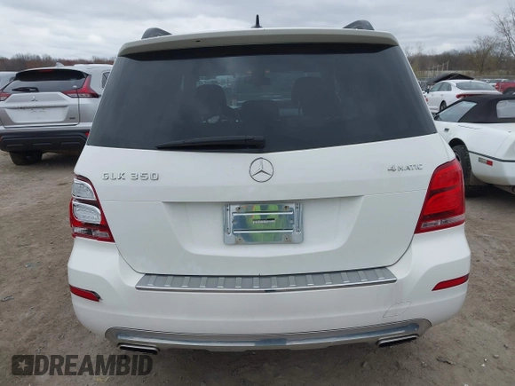 2015 Mercedes-Benz GLK with VIN WDCGG8JB8FG440969, listed as a IAAI auction lot 42042793 with 98,653 mi miles. Bid and sale history available at carsss.com. Image 16.