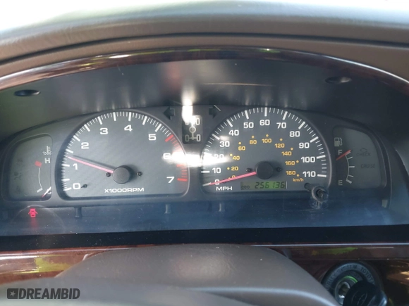 2001 Toyota 4Runner Limited with VIN JT3HN87R119045716, listed as a IAAI auction lot 41681981 with 256,136 mi miles. Bid and sale history available at carsss.com. Image 7.