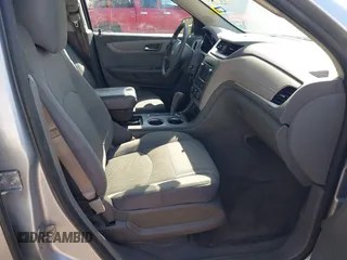 2013 Chevrolet Traverse LS with VIN 1GNKRFED7DJ178010, listed as a IAAI auction lot 42104289 with 273,944 mi miles. Bid and sale history available at carsss.com. Image 5.