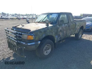 1994 Ford Ranger Splash with VIN 1FTCR15X5RPB38023, listed as a IAAI auction lot 42071158 with 239,152 mi miles. Bid and sale history available at carsss.com. Image 2.