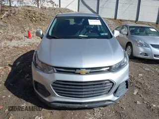 2018 Chevrolet Trax LS z VIN KL7CJKSBXJB721384, wystawiony jako IAAI lot #41716064 z przebiegiem 318 600 mil mil oraz . Historia ofert i sprzedaży dostępna na DreamBid. Obrazek 13.