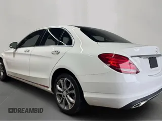 2015 Mercedes-Benz C 300 Luxury with VIN 55SWF4KB0FU020322, listed as a Copart auction lot 65088655 with 145,456 mi miles and Clean title. Bid and sale history available at DreamBid. Image 3.