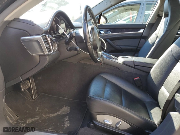 2015 Porsche Panamera 4 with VIN WP0AA2A70FL004548, listed as a Copart auction lot 40897704 with 69,852 mi miles. Bid and sale history available at carsss.com. Image 7.