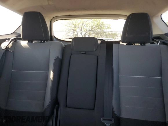 2014 Ford Escape SE z VIN 1FMCU9G9XEUB47481, wystawiony jako Copart lot #57571105 z przebiegiem 153 943 mil mil oraz Czysty tytuł • Clean title. Historia ofert i sprzedaży dostępna na DreamBid. Obrazek 10.