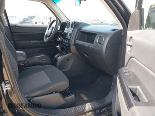 2011 Jeep Patriot Latitude with VIN 1J4NT1GA0BD178384, listed as a IAAI auction lot 41797543 with 228,634 mi miles and . Bid and sale history available at carsss.com. Image 5.