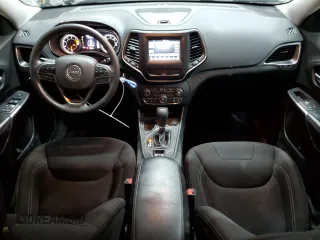 2020 Jeep Cherokee Latitude с VIN 1C4PJLCB2LD503472, выставлен на аукционе Copart как лот 52776325 с пробегом 58 475 миль миль и На запчасти • Non repairable. История ставок и продаж доступна на DreamBid. Изображение 8.