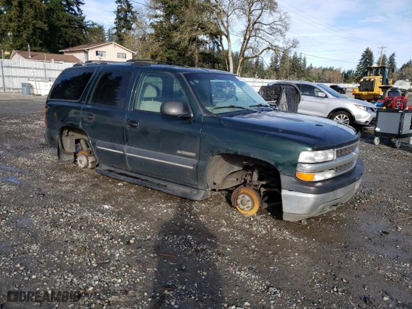 2001 Chevrolet Tahoe LS with VIN 1GNEK13TX1J293579, listed as a Copart auction lot 46943835 with 291,811 mi miles and Salvage Title. Bid and sale history available at carsss.com. Image 4.