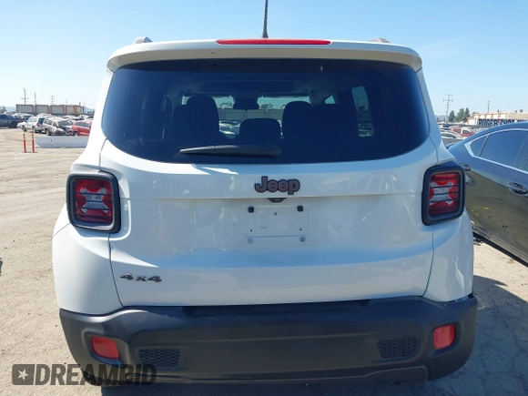 2016 Jeep Renegade Latitude with VIN ZACCJBBT6GPC98149, listed as a IAAI auction lot 42000433 with 62,733 mi miles. Bid and sale history available at carsss.com. Image 16.