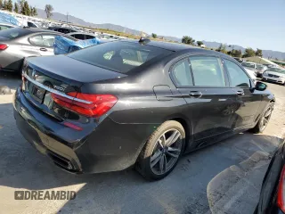 2019 BMW 7 Series 750i with VIN WBA7F0C58KGM25994, listed as a Copart auction lot 47277723 with 41,917 mi miles. Bid and sale history available at carsss.com. Image 3.