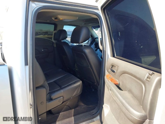 2013 GMC Sierra 1500 SLT with VIN 3GTP2WE78DG323280, listed as a IAAI auction lot 41148621 with 143,491 mi miles. Bid and sale history available at carsss.com. Image 8.