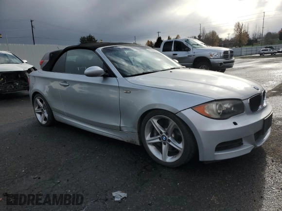 2008 BMW 1 Series 135i with VIN WBAUN93528VF55237, listed as a Copart auction lot 81939914 with 109,031 mi miles and Salvage title. Bid and sale history available at DreamBid. Image 4.