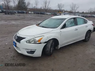 2015 Nissan Altima S with VIN 1N4AL3AP1FC457292, listed as a IAAI auction lot 40879428 with 154,319 mi miles and . Bid and sale history available at DreamBid. Image 2.