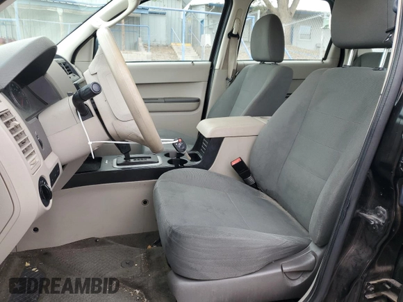 2012 Ford Escape XLS с VIN 1FMCU9C76CKA23687, выставлен на аукционе Copart как лот 55811985 с пробегом 147 845 миль миль и Списание • Salvage title. История ставок и продаж доступна на DreamBid. Изображение 7.