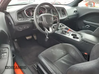 2016 Dodge Challenger R/T Scat Pack z VIN 2C3CDZFJXGH351790, wystawiony jako Copart lot #50971925 z przebiegiem 69 129 mil mil oraz Szkody całkowita. Historia ofert i sprzedaży dostępna na DreamBid. Obrazek 8.