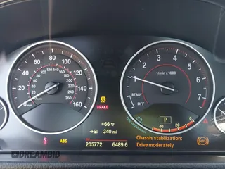 2015 BMW 3 Series 328i with VIN WBA3C1C5XFP116871, listed as a IAAI auction lot 41977362 with 205,772 mi miles and . Bid and sale history available at carsss.com. Image 7.