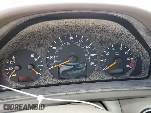 2003 Mercedes-Benz CLK 320 with VIN WDBLK65G03T134220, listed as a Copart auction lot 75479644 with Not Provided miles and Salvage Title. Bid and sale history available at DreamBid. Image 9.