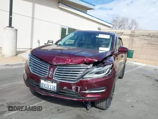 2018 Lincoln MKC Reserve with VIN 5LMTJ3DH8JUL23033, listed as a IAAI auction lot 41684781 with 47,905 mi miles and . Bid and sale history available at DreamBid. Image 6.