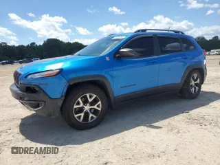 2018 Jeep Cherokee Trailhawk with VIN 1C4PJMBB4JD526014, listed as a Copart auction lot 58728255 with 76,655 mi miles and Salvage title. Bid and sale history available at DreamBid. Image 1.