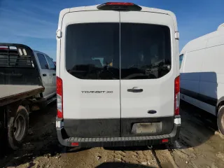 2022 Ford Transit Passenger XL с VIN 1FDAX2C81NKA36641, выставлен на аукционе Copart как лот 86621764 с пробегом Не указан миль и Списание • Salvage title. История ставок и продаж доступна на DreamBid. Изображение 6.
