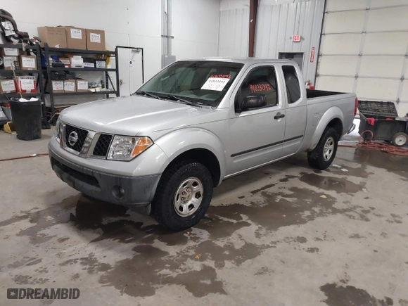 2007 Nissan Frontier XE with VIN 1N6BD06T87C402286, listed as a IAAI auction lot 41833092 with 202,203 mi miles. Bid and sale history available at carsss.com. Image 2.