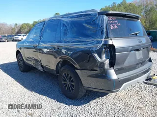 2021 Ford Expedition XLT z VIN 1FMJU1HT8MEA75501, wystawiony jako IAAI lot #41212610 z przebiegiem 32 322 mil mil oraz . Historia ofert i sprzedaży dostępna na DreamBid. Obrazek 3.