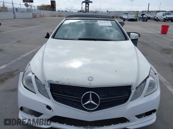 2012 Mercedes-Benz E 350 with VIN WDDKK5KF3CF164187, listed as a IAAI auction lot 42128731 with 111,693 mi miles and . Bid and sale history available at DreamBid. Image 12.