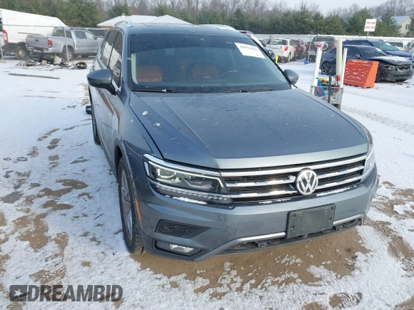 2018 Volkswagen Tiguan SEL Premium with VIN 3VV5B7AX9JM103745, listed as a IAAI auction lot 40993940 with 67,398 mi miles and . Bid and sale history available at DreamBid. Image 1.