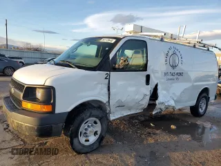 2004 Chevrolet Express Cargo with VIN 1GCGG29U141245613, listed as a Copart auction lot 84113644 with 130,982 mi miles and Clean title. Bid and sale history available at DreamBid. Image 1.