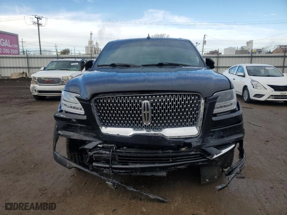 2019 Lincoln Navigator L Reserve with VIN 5LMJJ3LT4KEL10417, listed as a Copart auction lot 81532284 with 140,395 mi miles and Salvage Title. Bid and sale history available at carsss.com. Image 5.