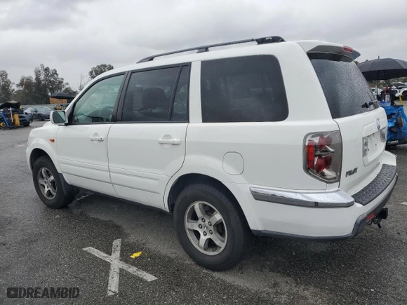 2006 Honda Pilot EX-L with VIN 5FNYF28556B026374, listed as a Copart auction lot 48975365 with 177,533 mi miles and Salvage Title. Bid and sale history available at carsss.com. Image 2.