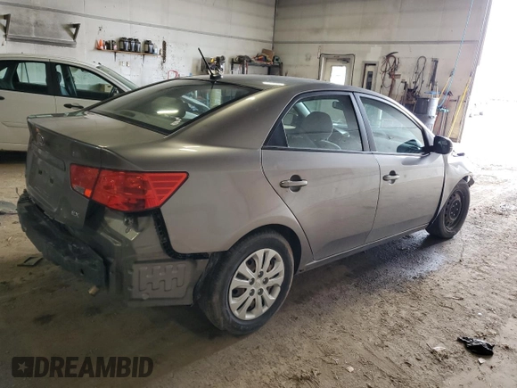 2012 Kia Forte EX with VIN KNAFU4A27C5631628, listed as a Copart auction lot 55096635 with 180,209 mi miles and Clean Title. Bid and sale history available at carsss.com. Image 3.
