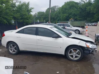 2007 Pontiac G6 G6 with VIN 1G2ZG58N774211123, listed as a IAAI auction lot 42349928 with 163,080 mi miles and . Bid and sale history available at DreamBid. Image 14.