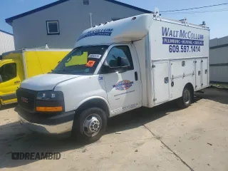 2021 GMC Savana Commercial with VIN 1GD37RC70M1199200, listed as a Copart auction lot 68063414 with Not Provided miles and Salvage Title. Bid and sale history available at carsss.com. Image 1.
