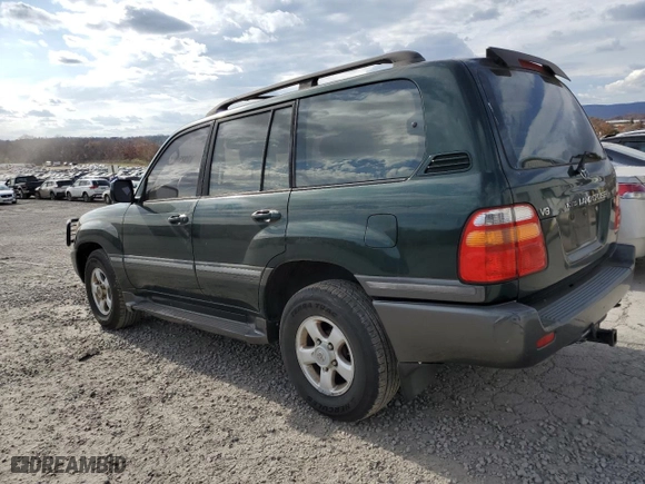 2000 Toyota Land Cruiser with VIN JT3HT05J6Y0086457, listed as a Copart auction lot 79268244 with 268,321 mi miles and Clean Title. Bid and sale history available at carsss.com. Image 2.