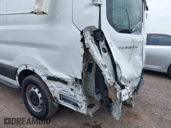 2015 Ford Transit Cargo с VIN 1FTNE1YM0FKA91546, выставлен на аукционе IAAI как лот 42386973 с пробегом 186 702 миль миль и . История ставок и продаж доступна на DreamBid. Изображение 6.