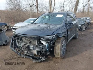 2021 Cadillac XT6 AWD Sport with VIN 1GYKPHRS9MZ104411, listed as a IAAI auction lot 41550524 with 32,140 mi miles. Bid and sale history available at carsss.com. Image 17.