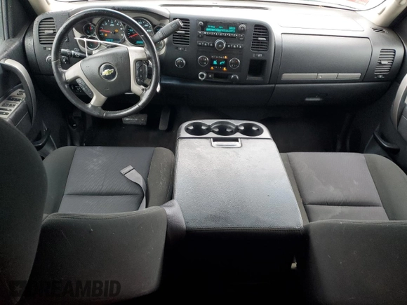 2011 Chevrolet Silverado 1500 LT with VIN 1GCRKSE06BZ193579, listed as a Copart auction lot 44763445 with 149,934 mi miles and Salvage Title. Bid and sale history available at DreamBid. Image 8.