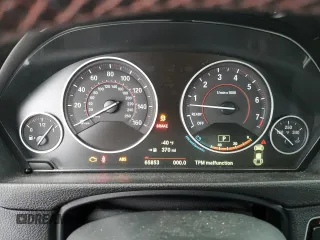 2018 BMW 3 Series 330i xDrive с VIN WBA8D9G59JNU67285, выставлен на аукционе Copart как лот 88704785 с пробегом 65 853 миль миль и Списание • Salvage title. История ставок и продаж доступна на DreamBid. Изображение 9.