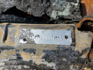 2004 Ford Econoline Cargo z VIN 1FTNE24LX4HA56316, wystawiony jako Copart lot #70838654 z przebiegiem Nie podano mil oraz Szkoda całkowita • Salvage title. Historia ofert i sprzedaży dostępna na DreamBid. Obrazek 13.
