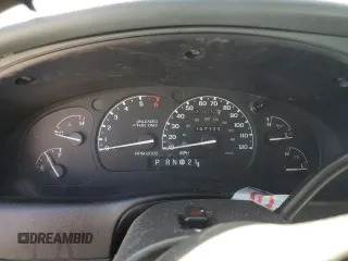 1997 Ford Explorer XLT с VIN 1FMDU32P0VUA26160, выставлен на аукционе Copart как лот 82038484 с пробегом 147 133 миль миль и Списание • Salvage title. История ставок и продаж доступна на DreamBid. Изображение 9.